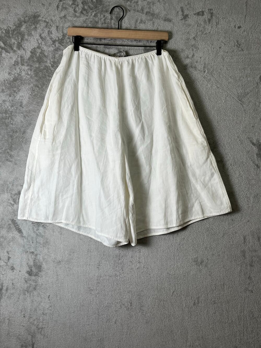 Sofie D'Hoore White 100% Linen Wide Culotte Shorts 40 = Large Lagenlook Minimal